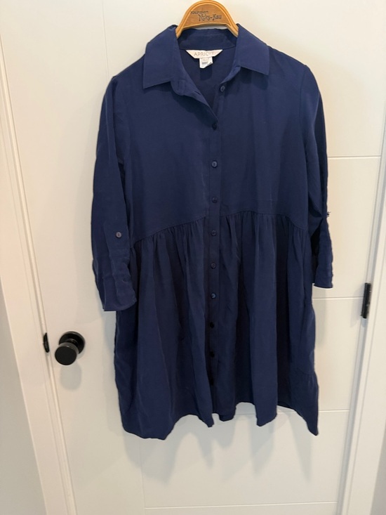 APRICOT Dresses & Skirts - APRICOT Navy Button-Front Gathered Shirt Dress size 6 oversized